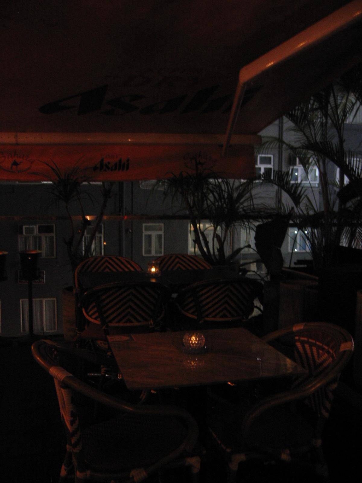 Sahara Lounge cocktail bar